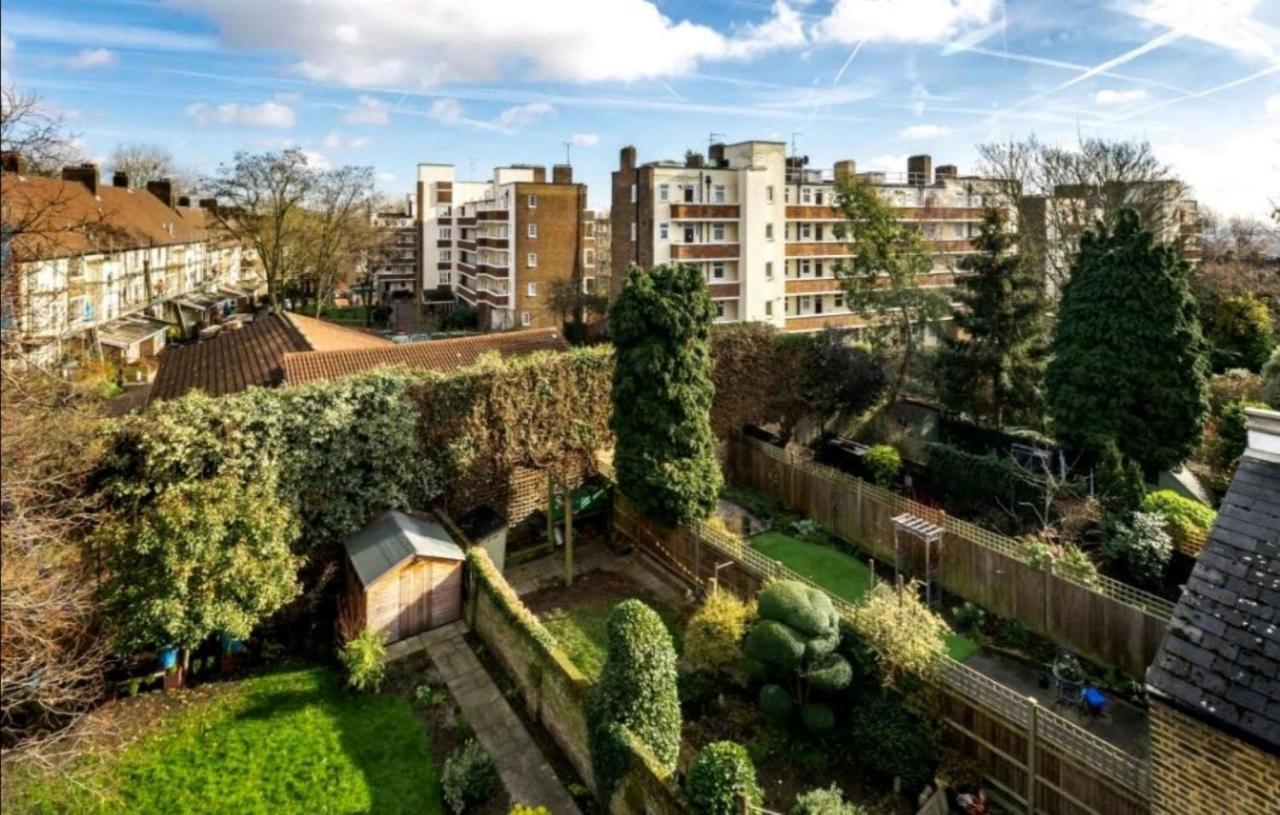 Highgate Maisonette With Roof Terrace Appartamento Londra